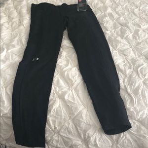 Under Armour NWT small cold gear